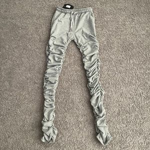 NEW NEVER WORN GRAY STACKED PANTS